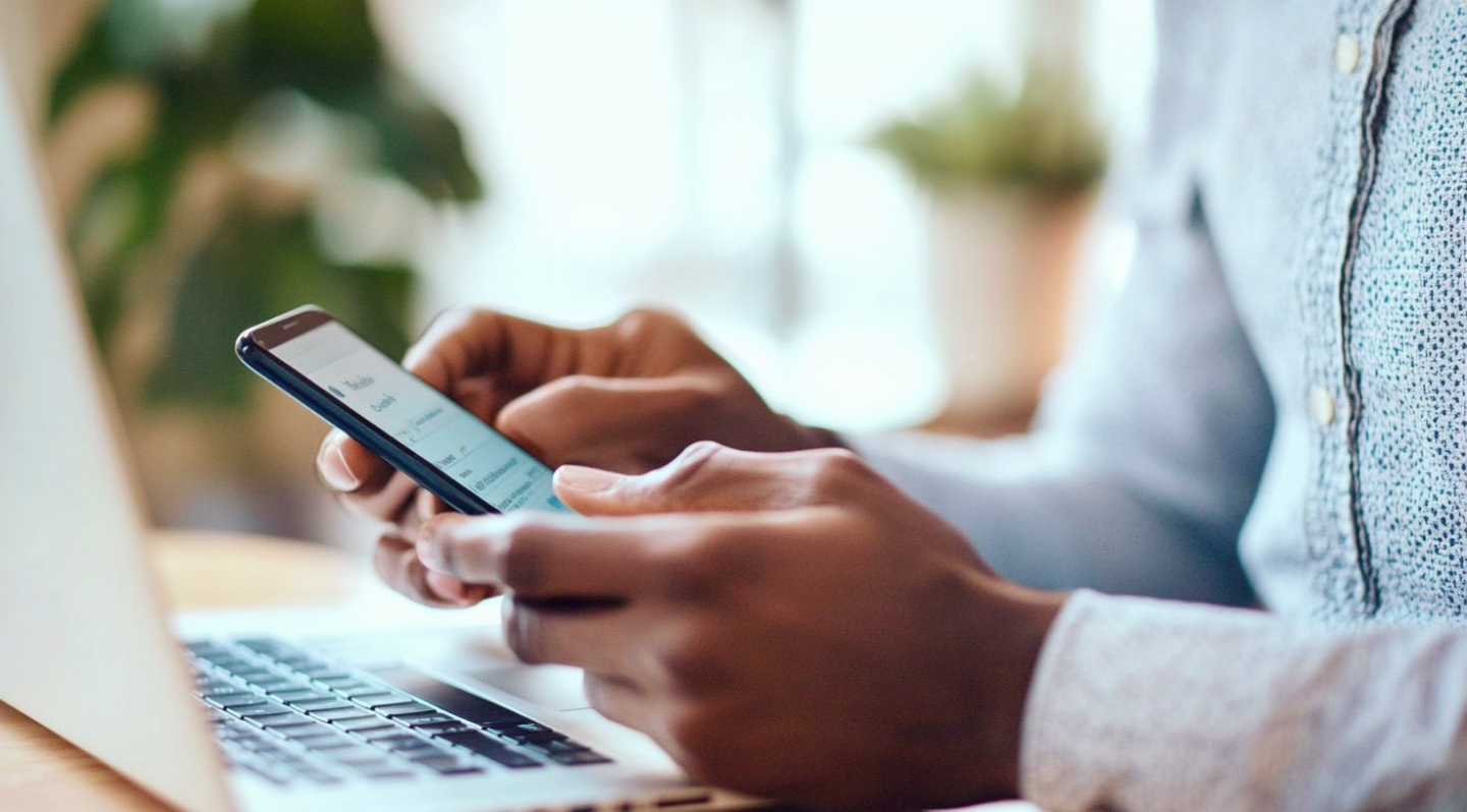 Simple Registration Process at Casino Online BET100
                              